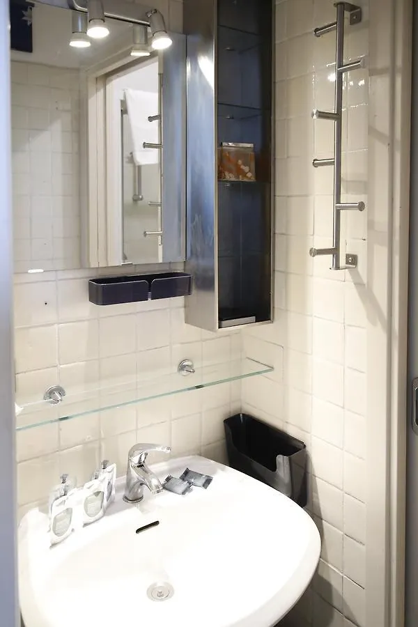 Apartament Macedonio Melloni 18 Cinque Giornate Hotel Mediolan Włochy
