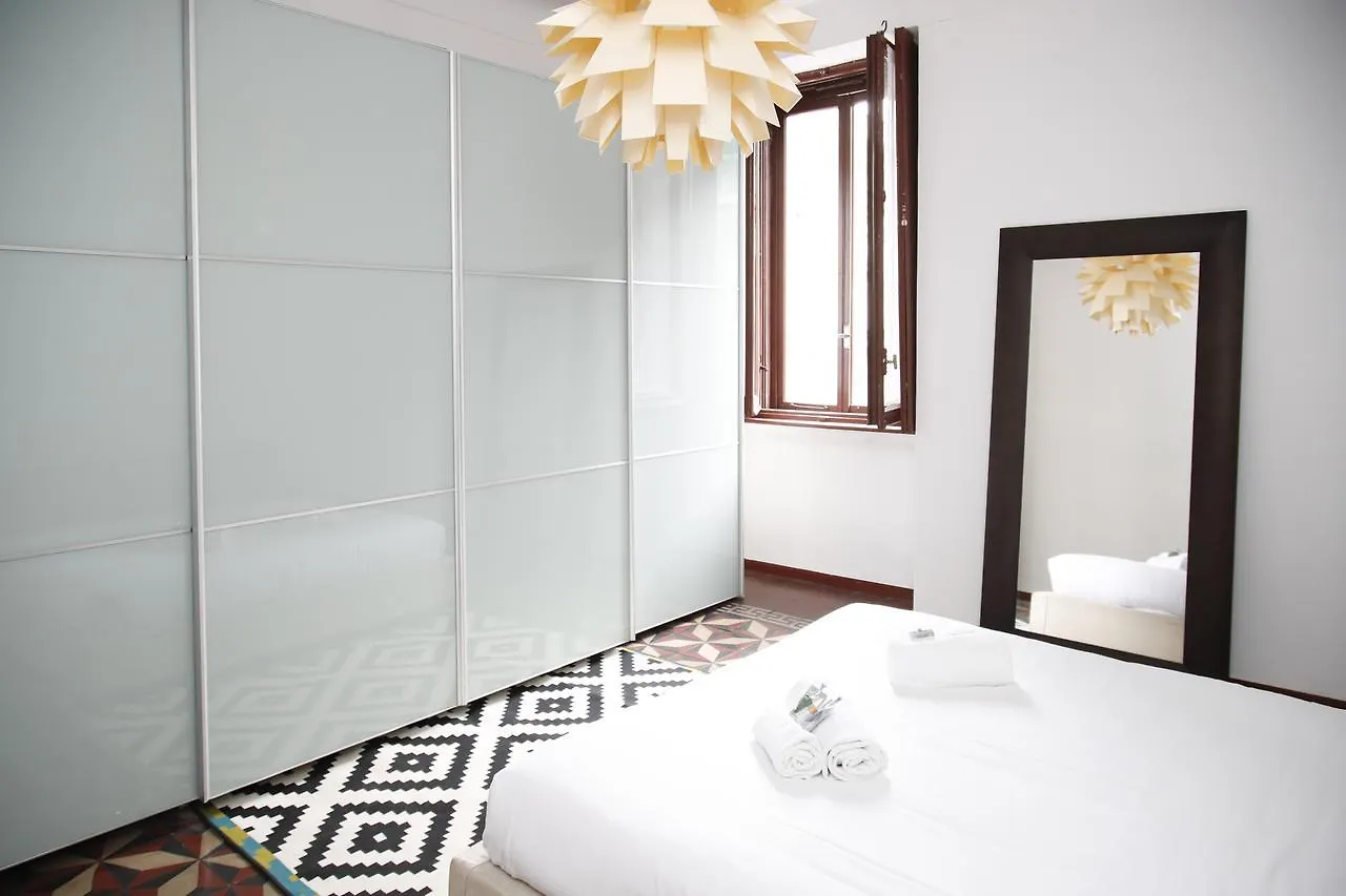Apartment Macedonio Melloni 18 Cinque Giornate Hotel Milan